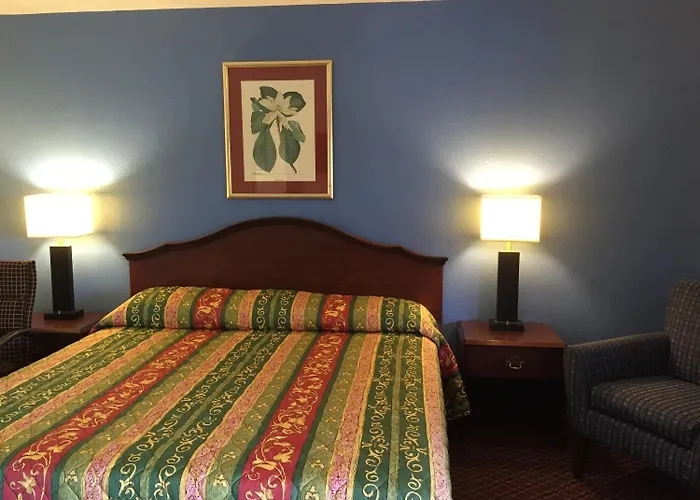 Hacienda Motel 2*